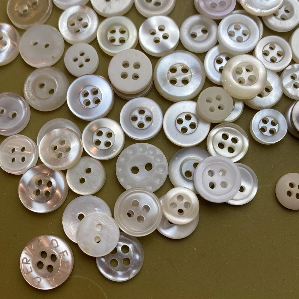 Vintage 242 buttons in white, pearl white and bone colors
